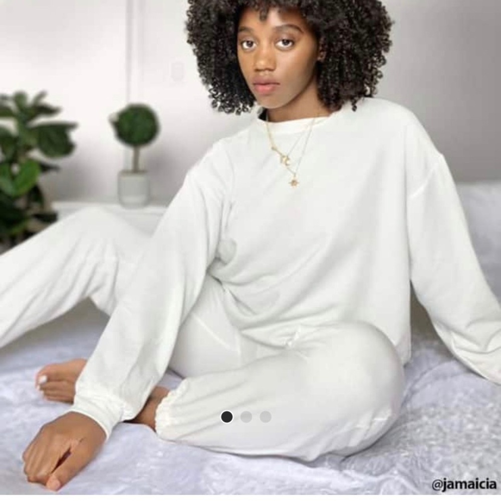 NEW White Sweatsuit w/ Matching Mask